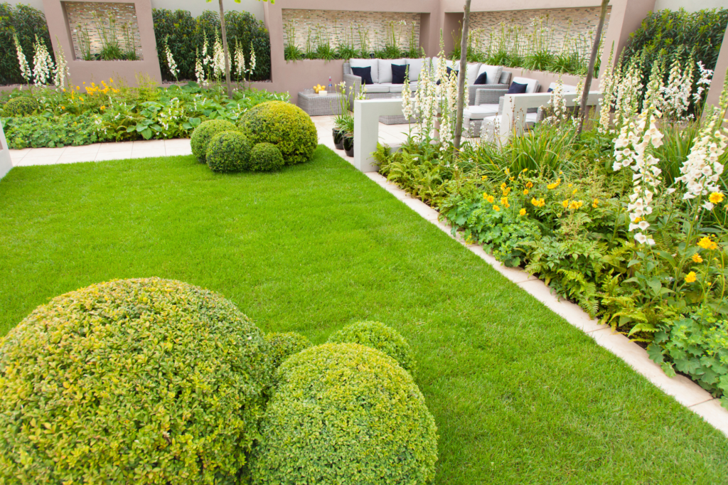 landscape gardening in Downtown dubai