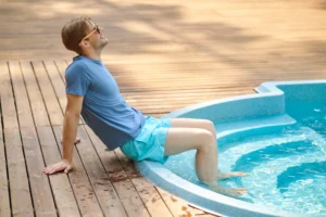 Top Reasons to Hire a Professional Pool Maintenance Company